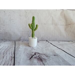 MGA's Miniverse Make It Mini Lifestyle Series Saguaro cactus collectible